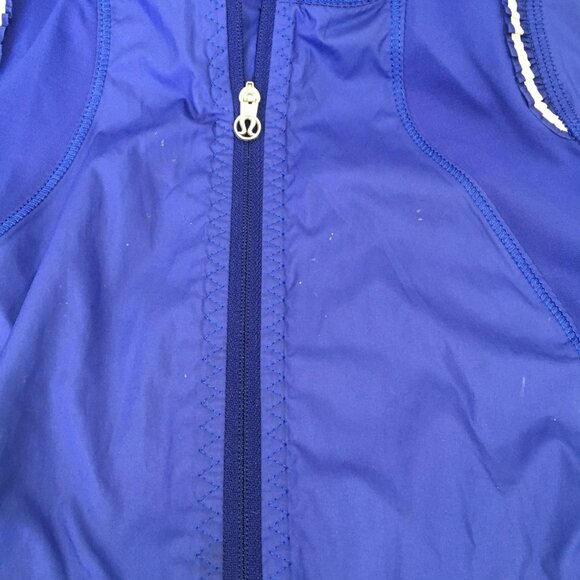 LULULEMON Athletica Blue Zip Pocket Mesh Insert Lightweight Activewear Jacket - Picture 14 of 16